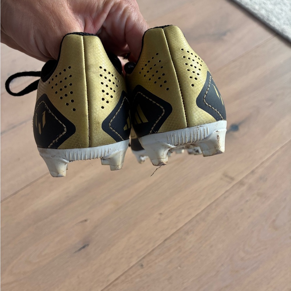 adidas Kids F50 Soccer Cleats in Gold and Black - Picture 4 of 4